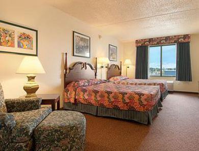 Wingate By Wyndham Hotel 3*